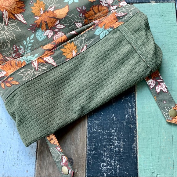 NWT Duluth 2X x31”L Heirloom Gardening Lined Bib Overalls Loden Autumn Leaves - Picture 6 of 8